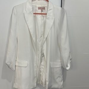White Philopshy 3/4 Sleeve Blazer